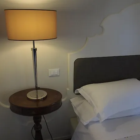 I Parigi Corbinelli Residenze Gasthuis 4*
